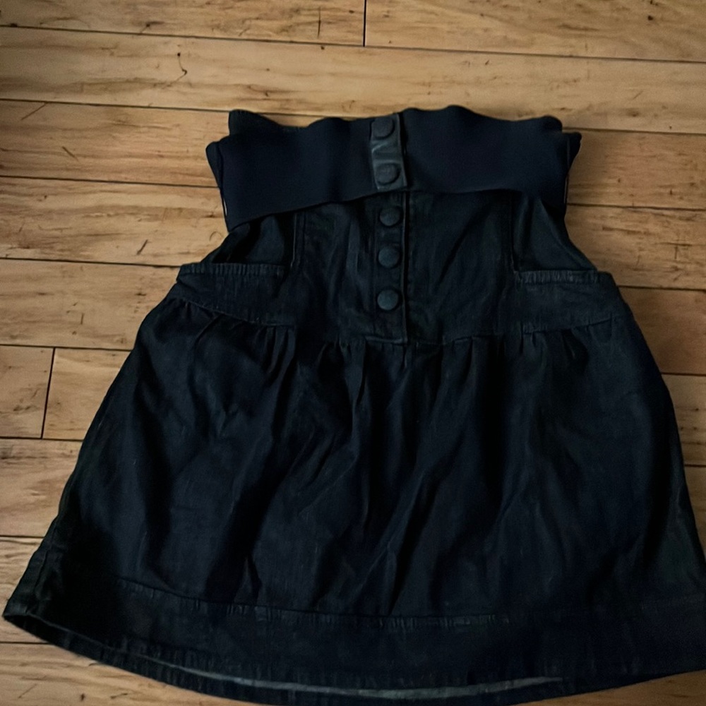 Guess dark denim skirt
